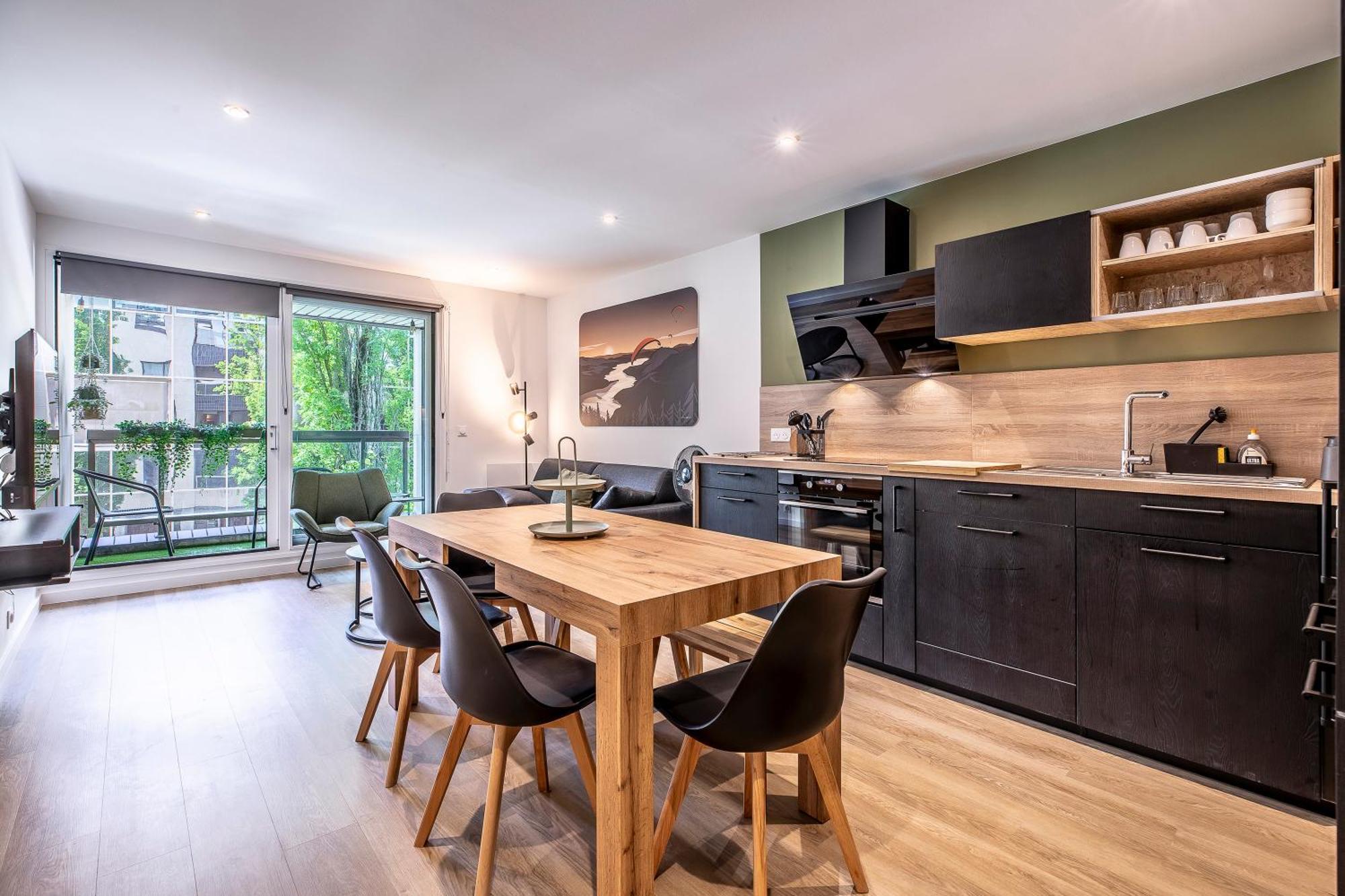 Appartement Moderne Au Coeur D'Annecy - A Deux Pas Du Lac Et De La Vieille Ville Extérieur photo