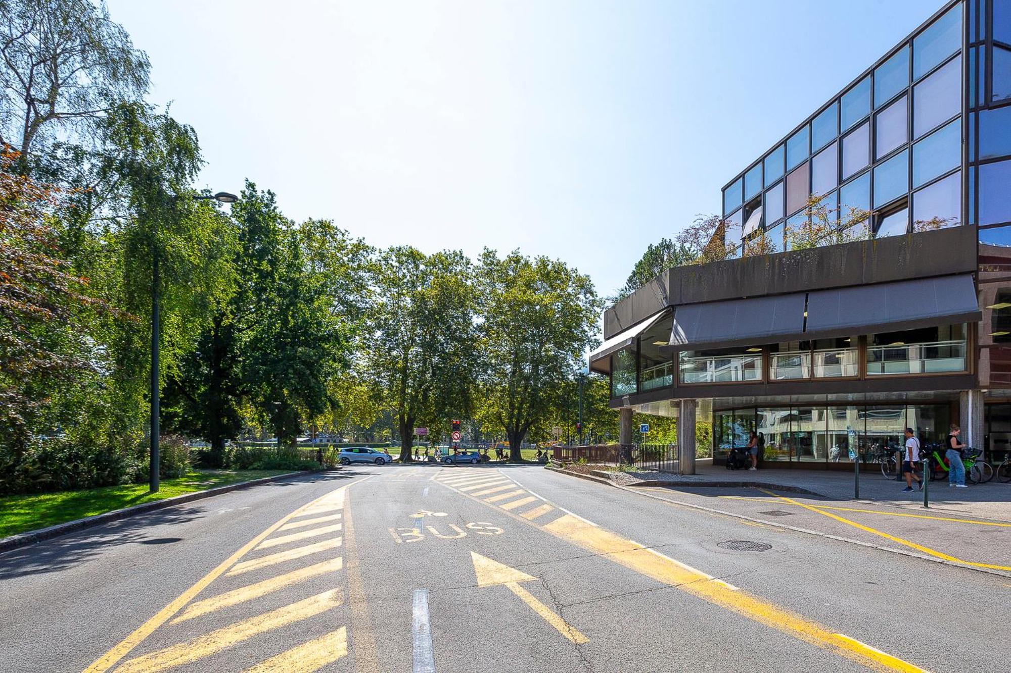 Appartement Moderne Au Coeur D'Annecy - A Deux Pas Du Lac Et De La Vieille Ville Extérieur photo